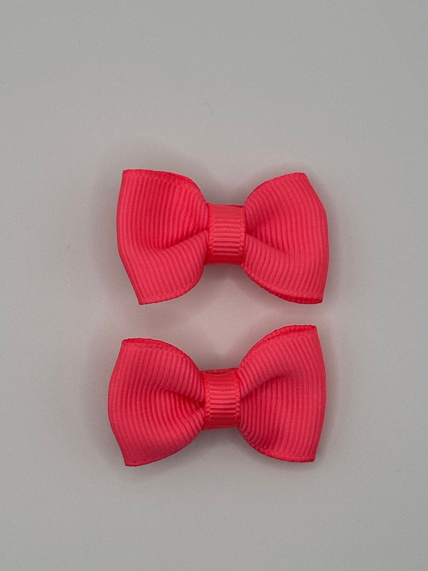 Barrettes (petites) modèle classique, cliquez pour voir toutes les couleurs disponibles.