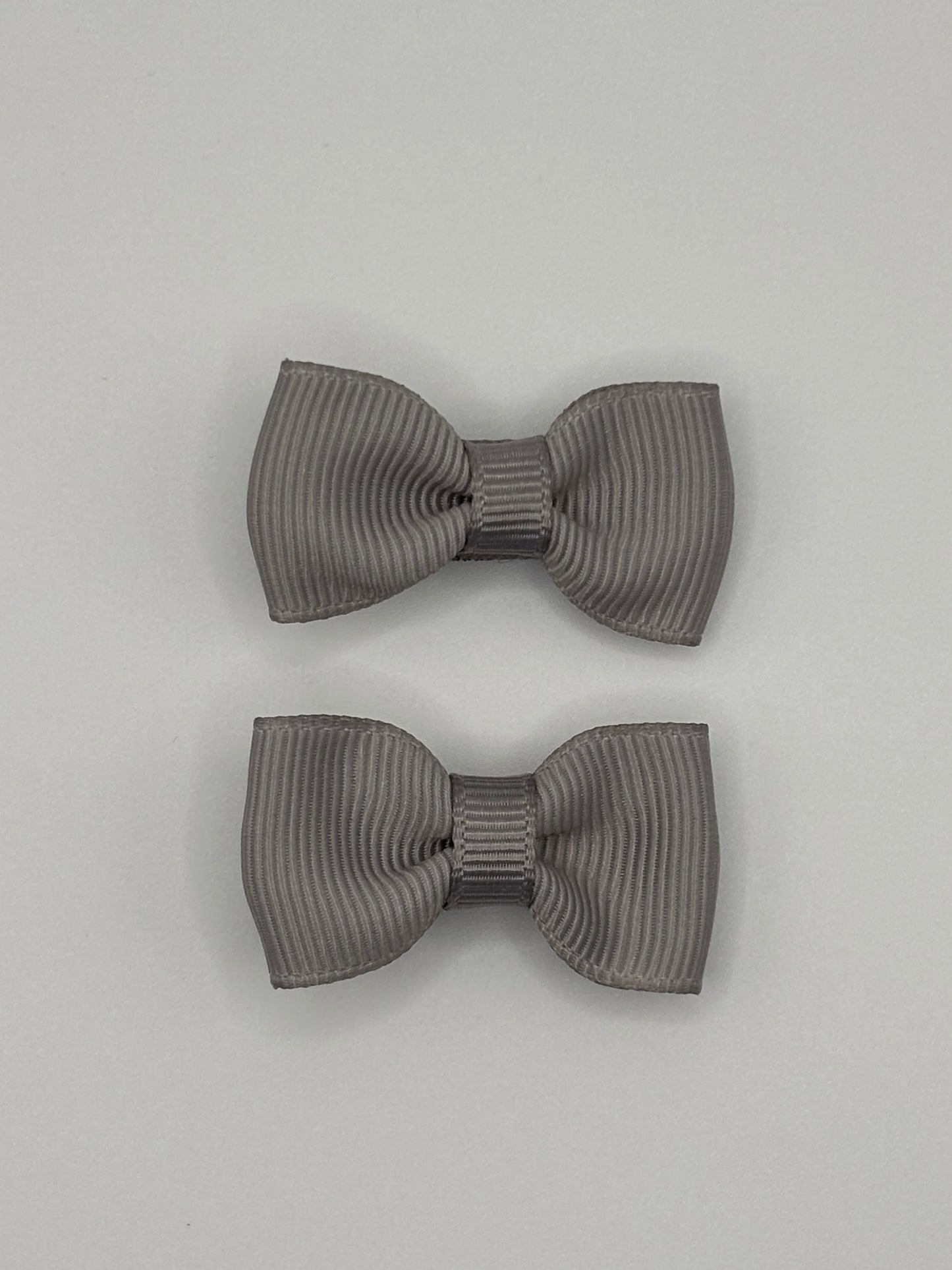 Barrettes (petites) modèle classique, cliquez pour voir toutes les couleurs disponibles.