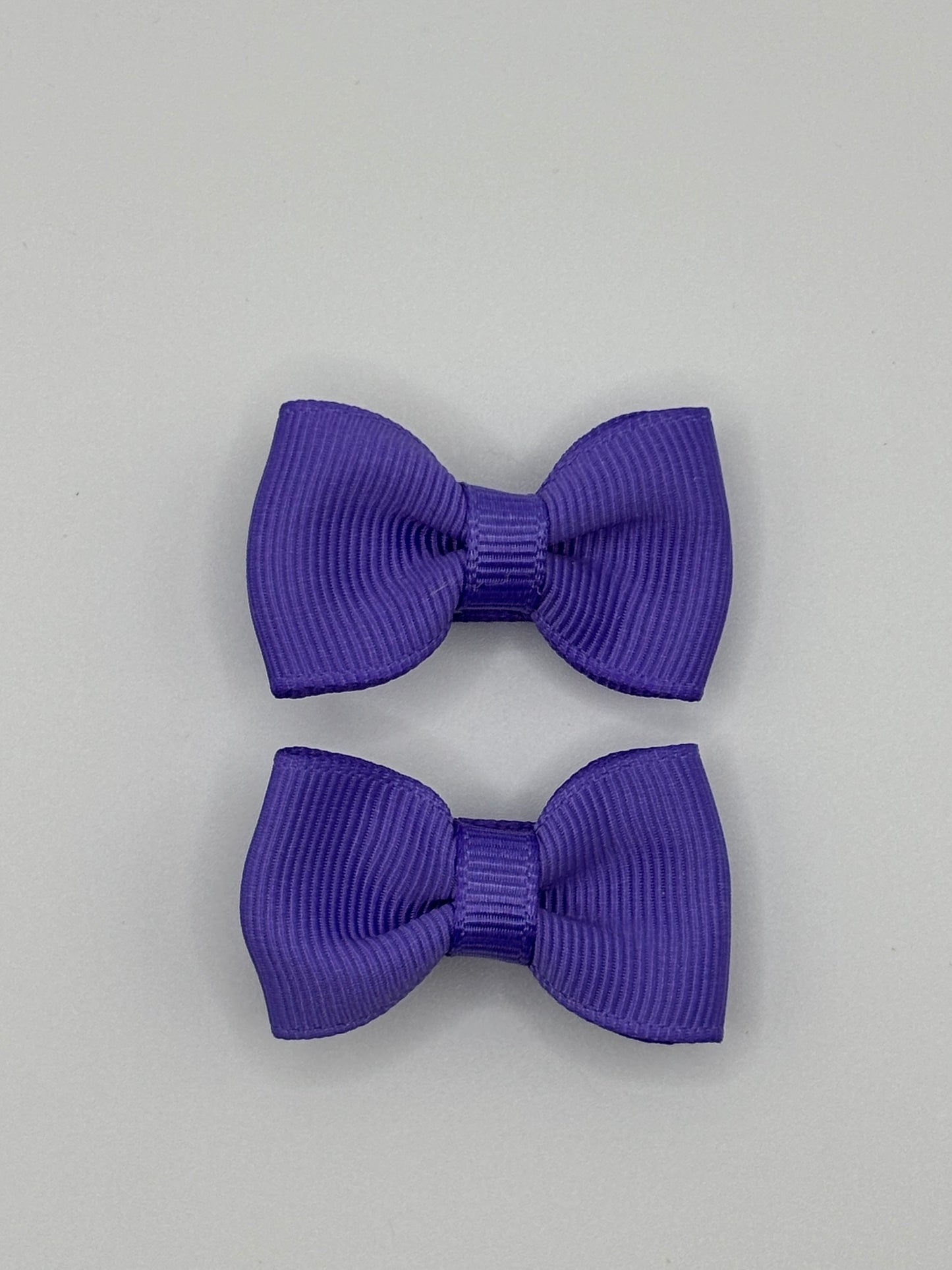 Barrettes (petites) modèle classique, cliquez pour voir toutes les couleurs disponibles.