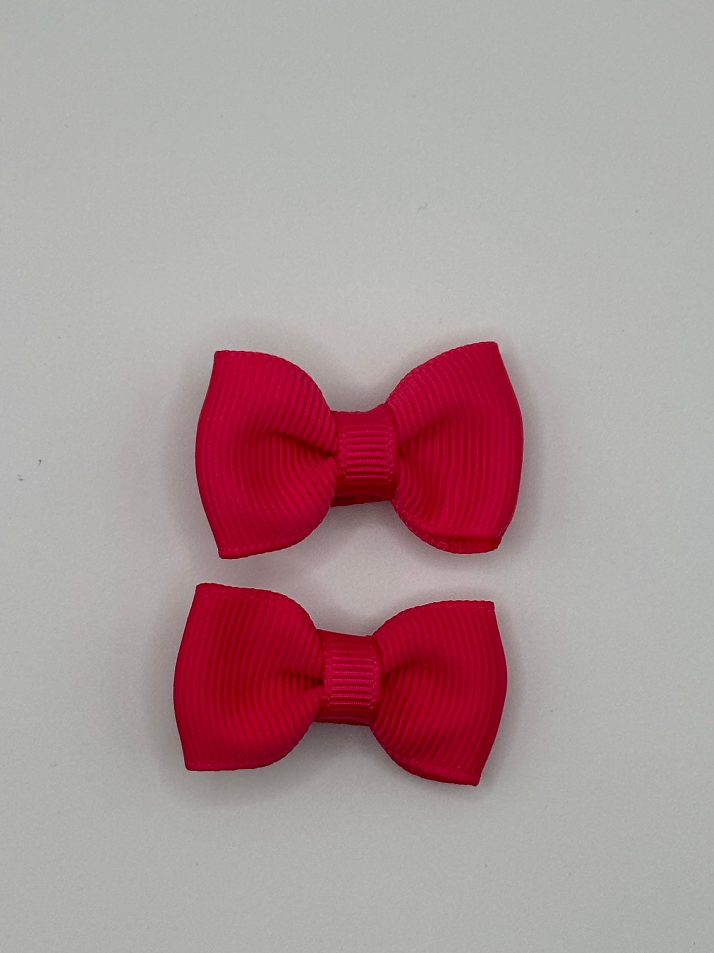 Barrettes (petites) modèle classique, cliquez pour voir toutes les couleurs disponibles.